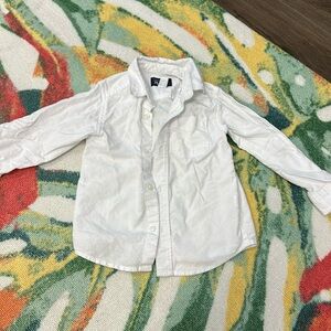🌿10/$10🌿Childrens Place Button Down Shirt